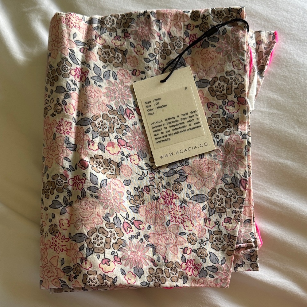Acacia Swimwear Floral Sarong - Pink and Gray